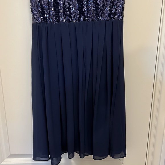 Smart Set size 6 dress - Picture 3 of 8